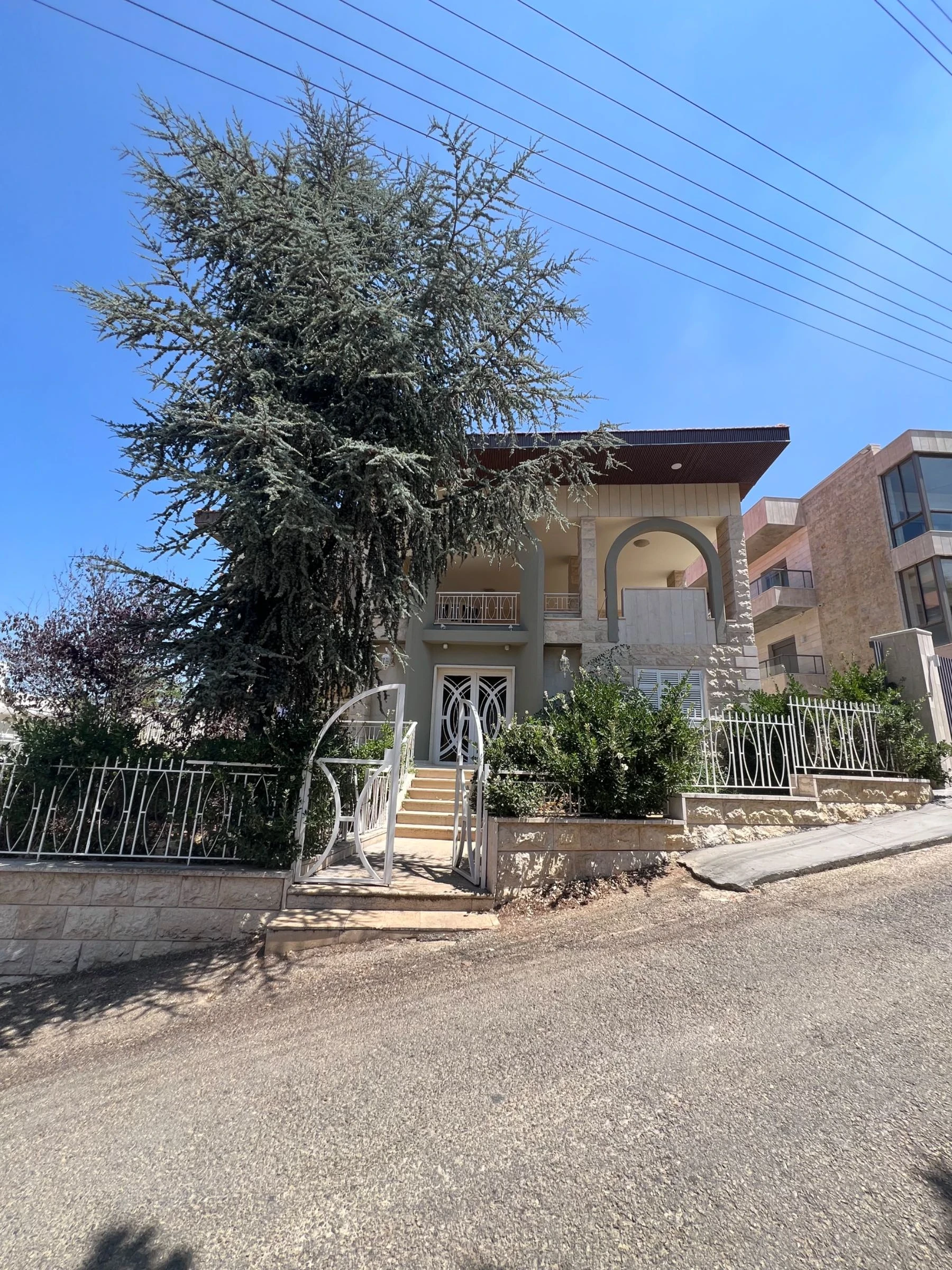 Bhamdoun in Bhamdoun - Aley